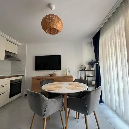 Kiara - With Garage Apartmán *